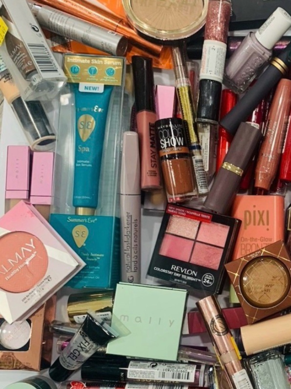 Mystery makeup & beauty tools box surprise gift